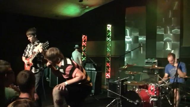 Kansas City Shuffle - No Questions Asked смотреть онлайн