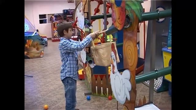 Супер Аттракцион Яйцелов смотреть онлайн