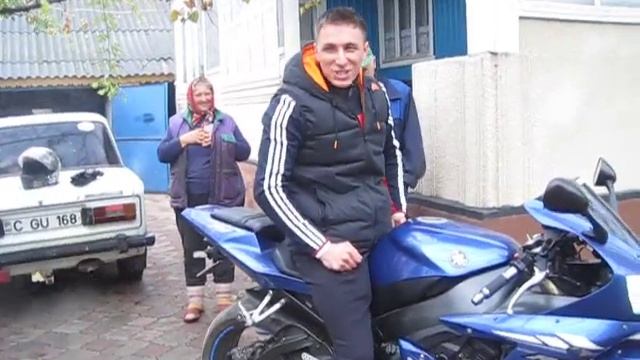 R1 это сила. если это Васин байк... смотреть онлайн