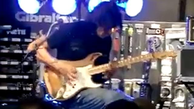 GEORGE LYNCH GUITAR LIVE DOKKEN смотреть онлайн