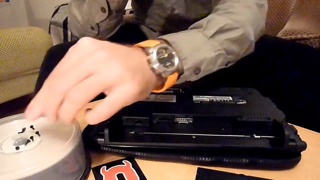 Samsung N220 Quick Dissecting