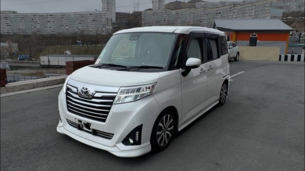 Toyota Roomy Custom GT Turbo купили на Японском аукционе за 1.100.000 рублей