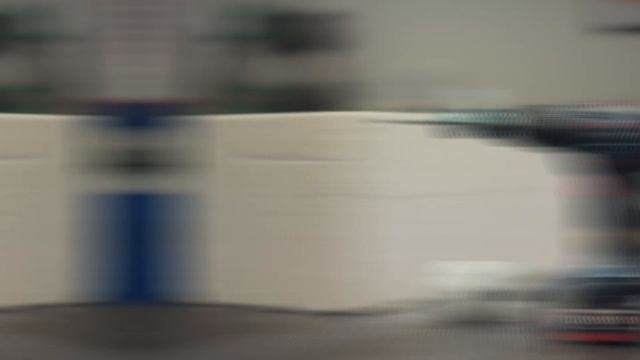 Аккумуляторные бесщёточные инструменты Bosch | Аккумуляторная ударная дрель-шуруповёрт GSB 18V-50 смотреть онлайн