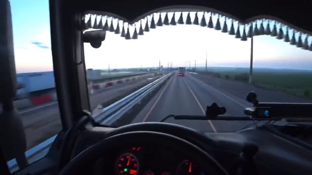 Отмыл, промазал, выезжаем работать? // MERCEDES огонь ? смотреть онлайн