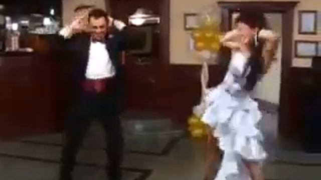 офигенный свадебный танец смотреть онлайн