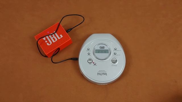 CD плеер Trevi CDS455 смотреть онлайн
