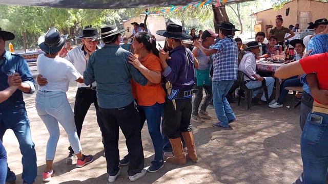 Luciano gonzales eng chamamé pje el mojo sona de espinillo chaco cumple Gabriel gonzales смотреть онлайн