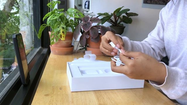 Unboxing iPad Air 2020 in the cafe ?/เเกะกล่อง iPad Air 4 смотреть онлайн