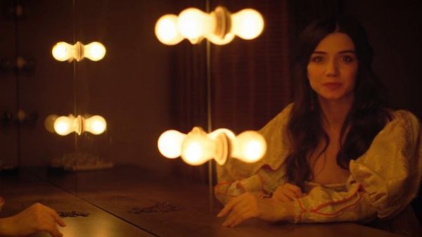 Sonnet 66 by William Shakespeare. Read by Elena Myroshnychenko