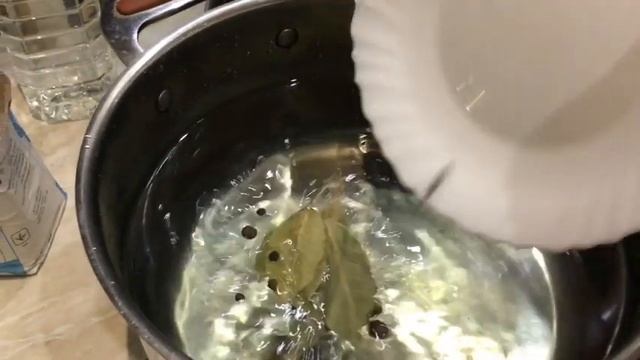 Красота, а не помидоры! Маринад как для грибов. Вкусная заготовка из помидоров на зиму. смотреть онлайн