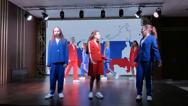 Образцовая Арт-студия Виват - "Дети России", Старшая вокальная группа. Студия вокала Краснодар. смотреть онлайн