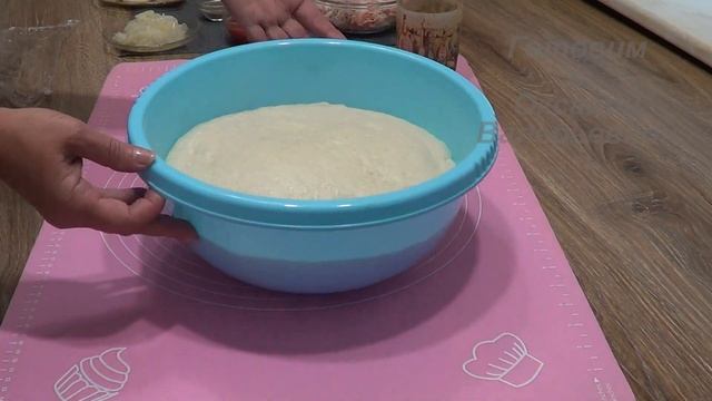 Пицца с мясом камчатского краба. Готовим с Оксаной Валерьевной. смотреть онлайн