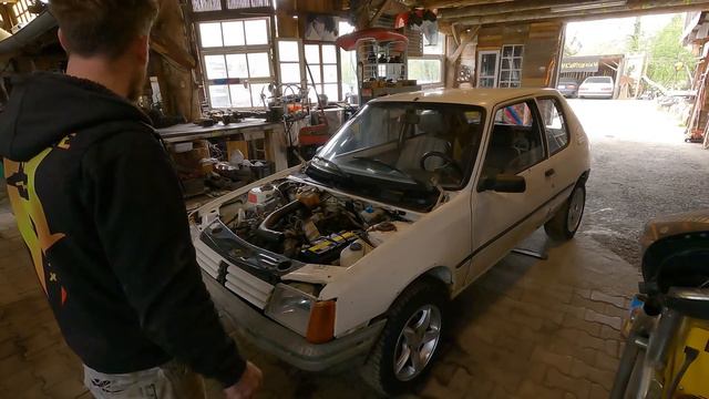 Peugeot 205 Turbo PYRO, ça sent la poudre !! (épisode 1) смотреть онлайн
