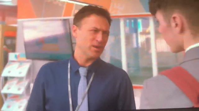 Cory and Naveed - Ackley Bridge смотреть онлайн