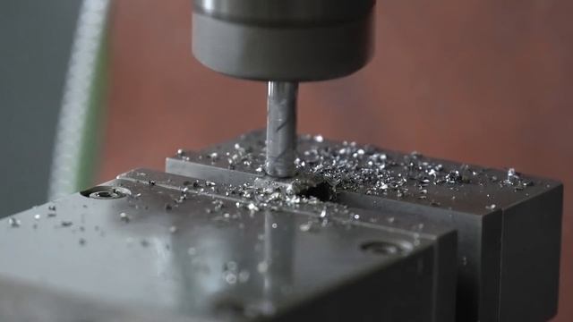 I Turn Stainless Steel Bolts into a Pocket Lock смотреть онлайн