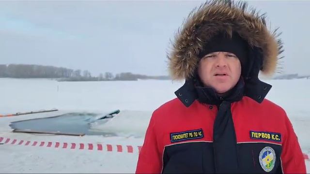 В Госкомитете РБ по ЧС назвали причину, по которой фура провалилась под лед смотреть онлайн