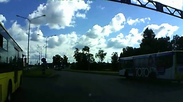 Volvo Vs Бордюр 