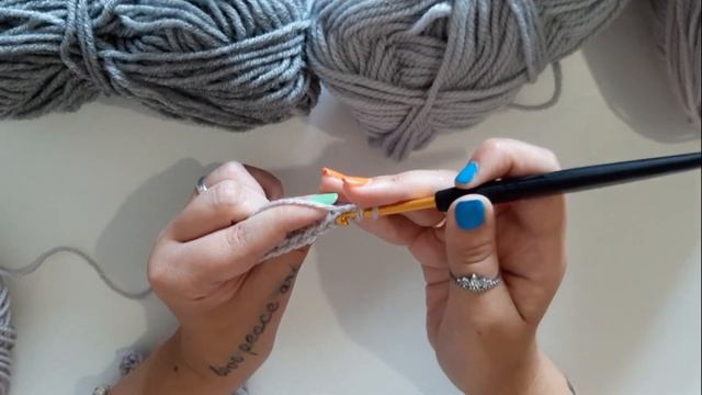 МК/DIY Повязка на голову крючком. Как связать повязку на голову крючком. смотреть онлайн