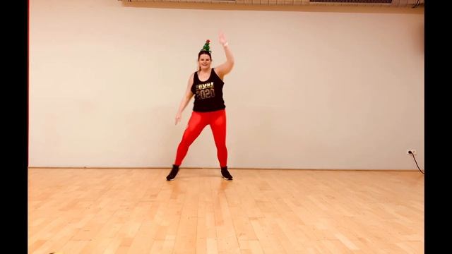 ?You make it feel like christmas ? Gwen Stefani ? Zumba® Choreo by Berit Wunder смотреть онлайн