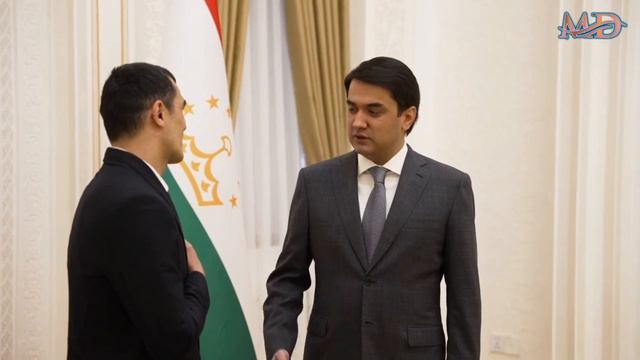 Ба Шавкат Рахимов Хона Туфа Кардан Раиси Шахри Душанбе Рустами Эмомали🤝 смотреть онлайн
