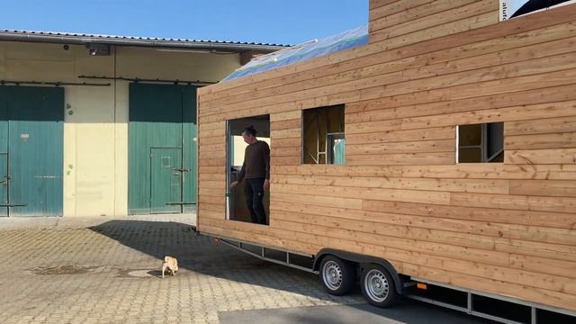 Tinyhousautarc GmbH .- Tiny house 8,40 m Qualität ist uns sehr wichtig. смотреть онлайн