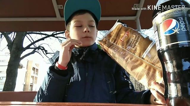 ПРОБУЮ LAYS И PEPSI ОТ BLACKSTAR смотреть онлайн
