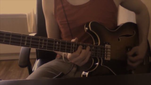 Efterklang - Sedna (Bass Cover) - Vintage Yamaha SA-70 bass - STOLEN! смотреть онлайн