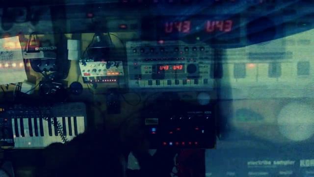 "Haruma goes to school" Electribe Sampler PO-16 TX81z Volca Bass MC-303 Jam смотреть онлайн