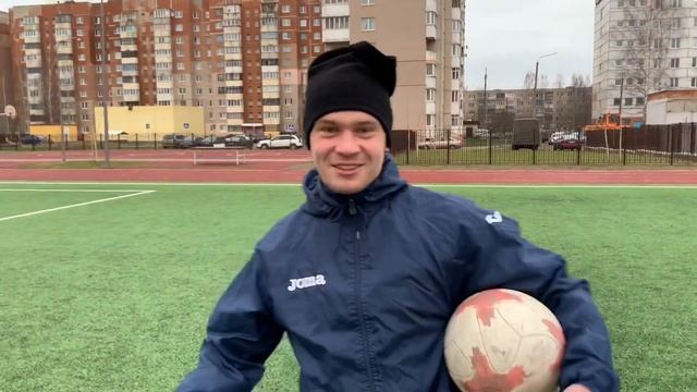 ГОЛОДНЫЕ ИГРЫ ИЛЬЯ VS ПАША смотреть онлайн