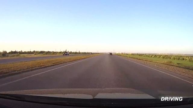 Driving highway in Tatarstan close to Naberezhnye Chelny - Car trip video смотреть онлайн