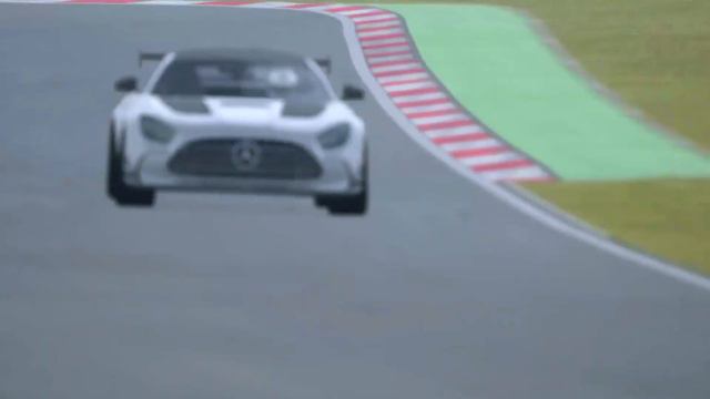 Mercedes-AMG GT Black Series 2020 vs McLaren Senna GTR at Nurburgring смотреть онлайн