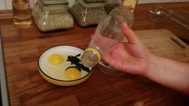 Совет- как отделять желтки от белков. смотреть онлайн
