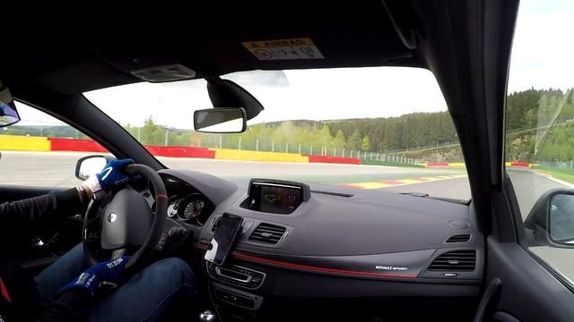 Renault Sport JPRS 24/04/2018 RS01 смотреть онлайн