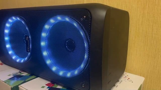 Бюджетная акустическая колонка Eltronic 20 30 смотреть онлайн