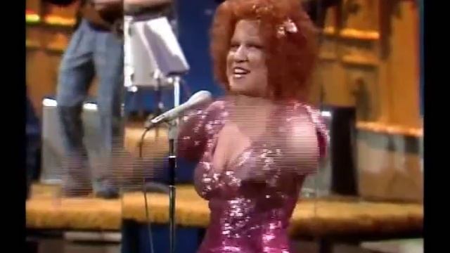 Lullaby Of Broadway Boogie Woogie Bugle Boy - Bette Midler - Johnny Carson 1973 смотреть онлайн