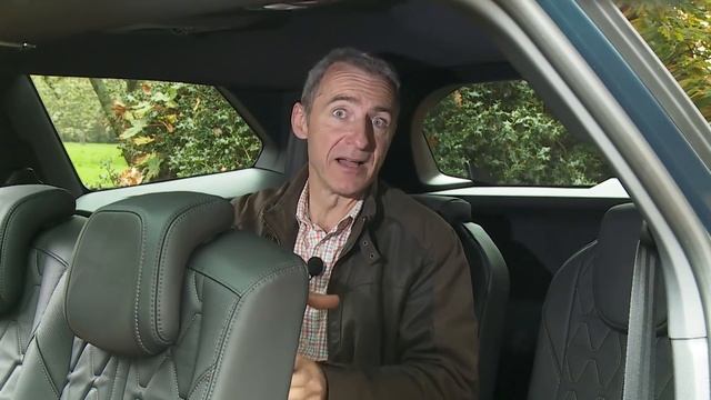 Peugeot 5008 best of both worlds or one to avoid? смотреть онлайн