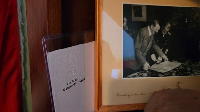 Berlin Führerbunker Reichskanzlei Berchtesgaden Berghof WWII History recovered artifacts смотреть онлайн