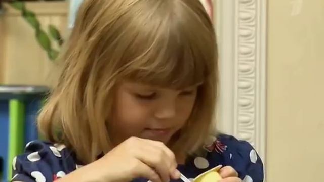 Из чего сделана еда - Среда обитания. Экскурсия по складу с пищевыми добавками. 105 выпуск. смотреть онлайн