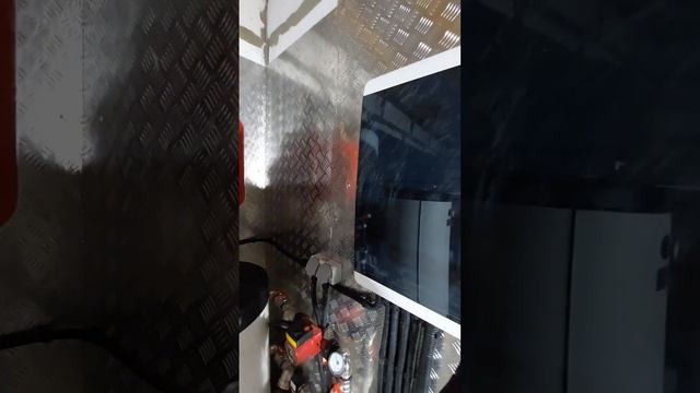 Установка теплового насоса для отопления дома 160м² и приготовления ГВС. NewEnergy серия SunTide