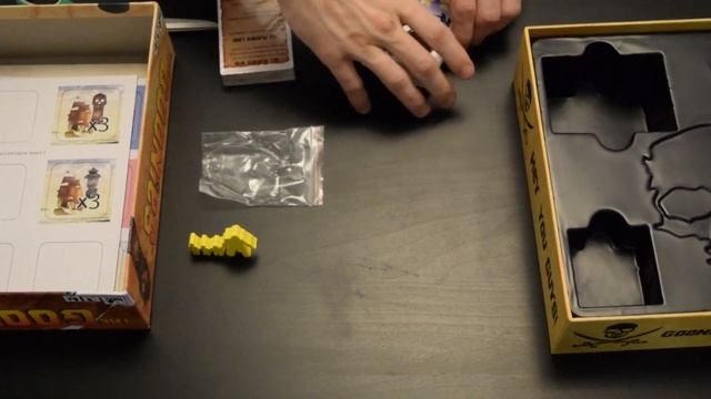 What's Inside: The Goonies Adventure Card Game смотреть онлайн