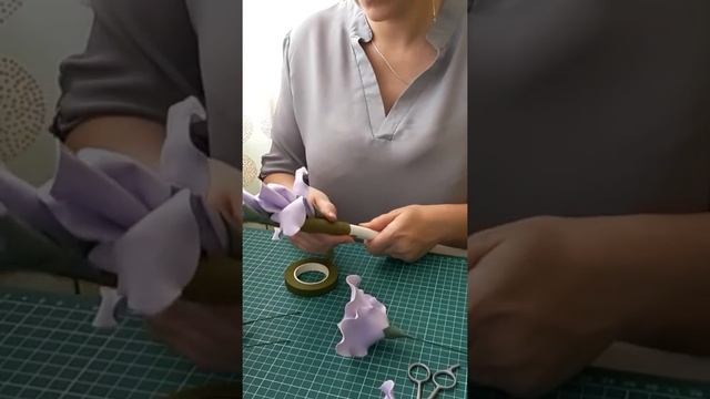 Интерьерный гладиолус из фоамирана ( часть 3). смотреть онлайн