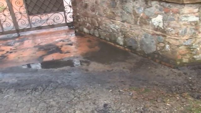 TRUFFATO CON UN CROCIERA: UCCIDE A REVOLVERATE смотреть онлайн