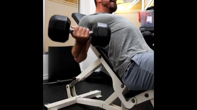 Как Накачать Бицепс и Увеличить Объем Рук  Мощные Упражнения на Бицепс