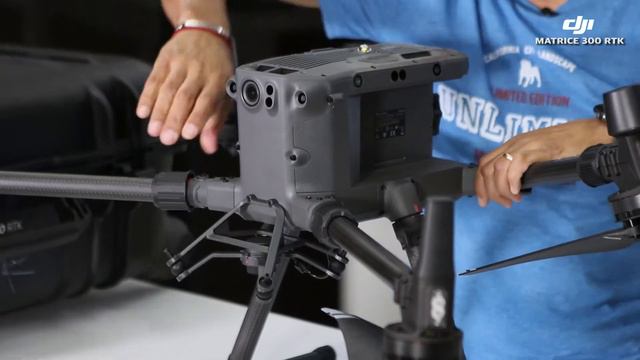 DJI MATRICE 300 RTK UNBOXING смотреть онлайн