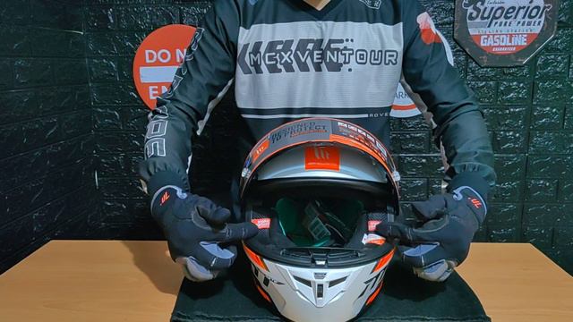 MT KRE+ | MT HELMETS | ASTIG NA HELMET | MOTONATION | MCXVENTOUR