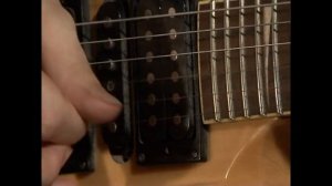 УЧИМСЯ ИГРАТЬ НА ЭЛЕКТРОГИТАРЕ: основы игры. БЫСТРЫЙ и ЭФФЕКТИВНЫЙ КУРС ОБУЧЕНИЯ.