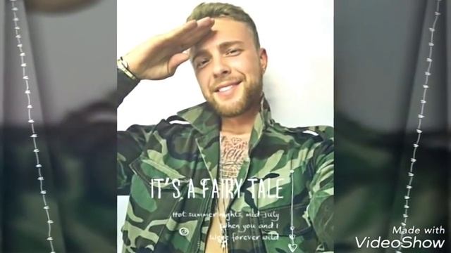 Что они знают?На левой - Rolex, Cartier - на правой. смотреть онлайн