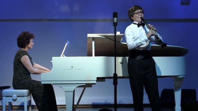 Леонид Ильин (кларнет). Фридьеш Хидаш - Фантазия смотреть онлайн