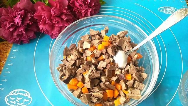 Заливное из языка и свинного сердца. Холодная закуска на праздничный стол. смотреть онлайн