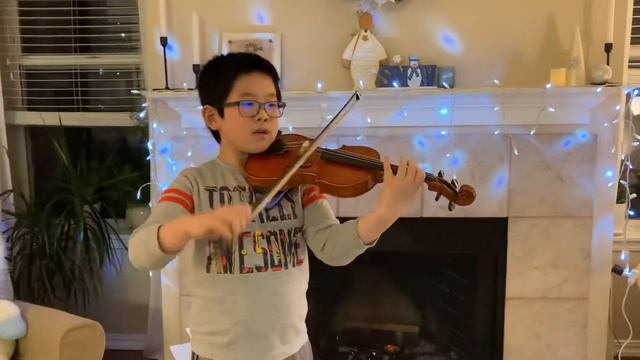Derek Sun, 8 years.A.Vivaldi,Violin Concerto in A-minor,Third movement. смотреть онлайн